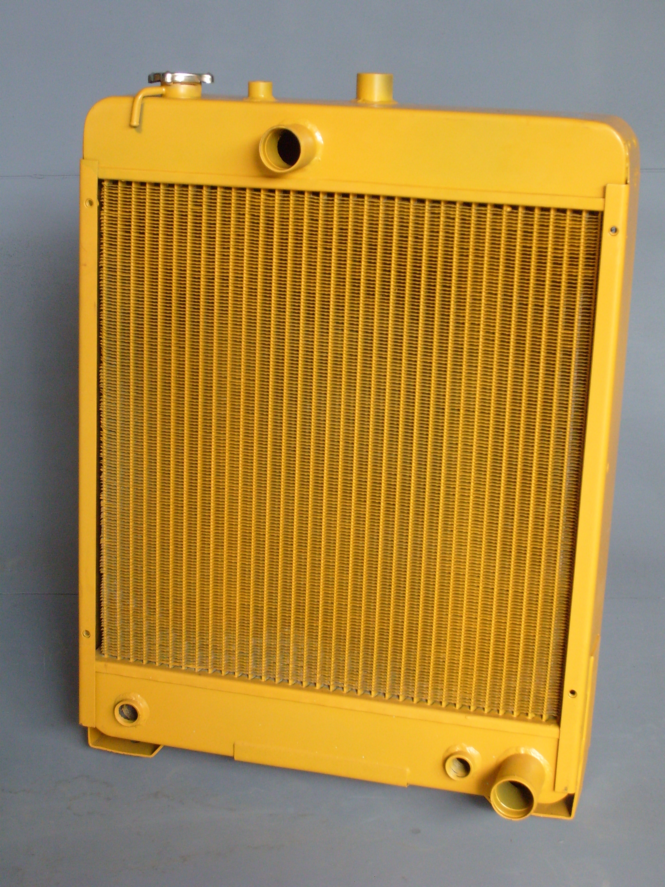 KADA Caterpillar Caterpillar CAT 910 Loder Soğutma Bloğu Soğutma Sistemi - Orijinal OEM 8N5864 - Parça Kodu KY40010